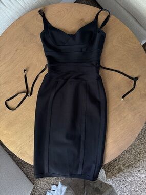 green emerald velvet dress THEODORA MINI DRESS